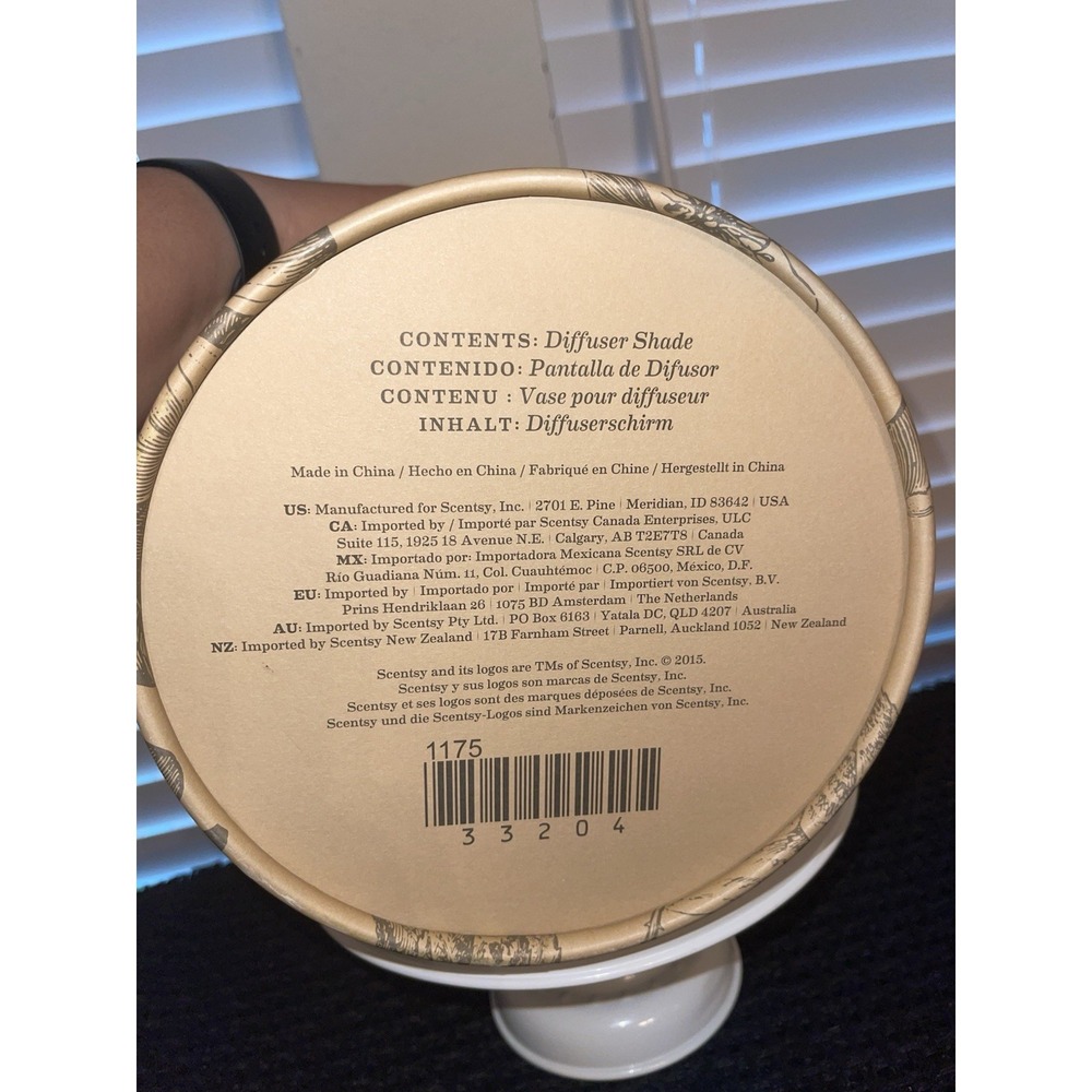 SCENTSY Evolve Diffuser Shade Only In Original Box New - Picture 8 of 10
